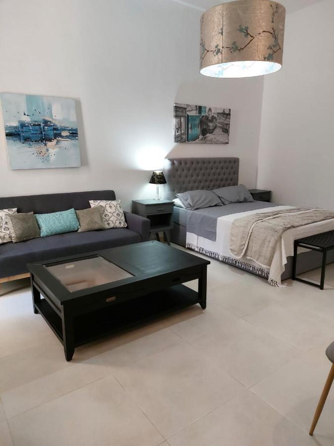 Ivy Rooms Sliema Exterior photo