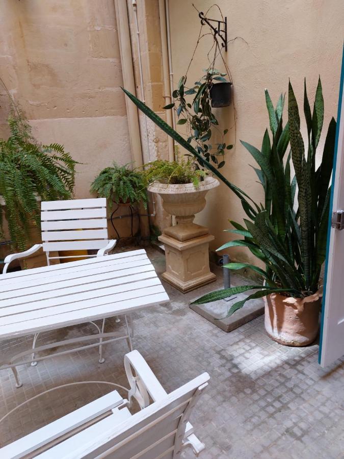Ivy Rooms Sliema Exterior photo